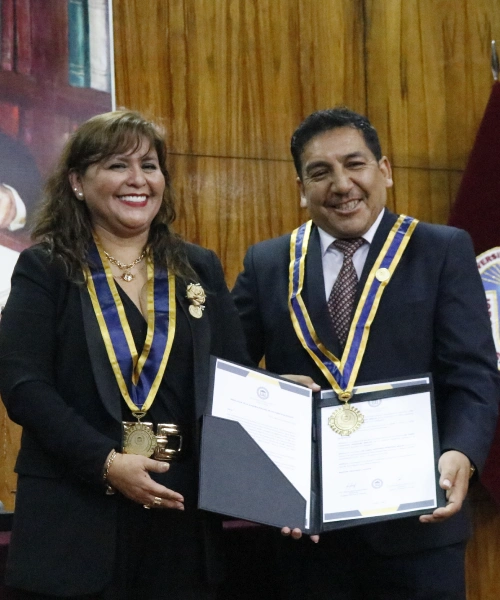 Academia Peruana de Doctores