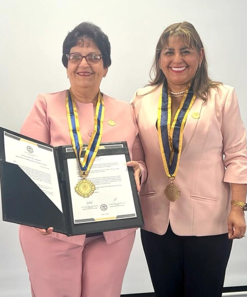 Academia Peruana de Doctores
