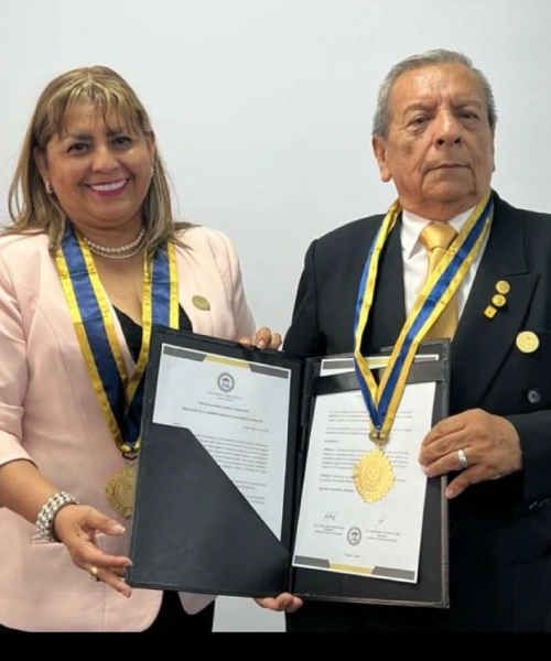Academia Peruana de Doctores